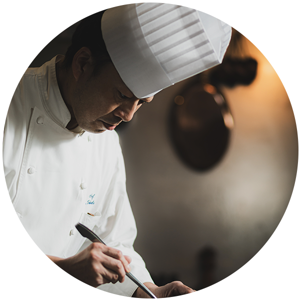 French蒔絵 調理長：髙橋 一隆