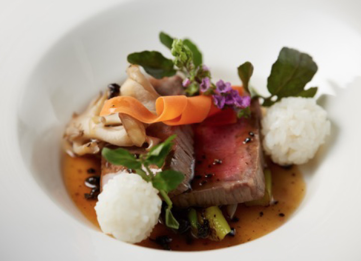 黒毛和種秋田牛サーロインのポシェ