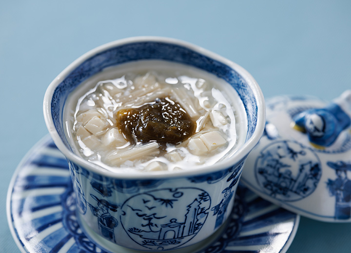 沖縄水雲と豆腐のとろみスープ