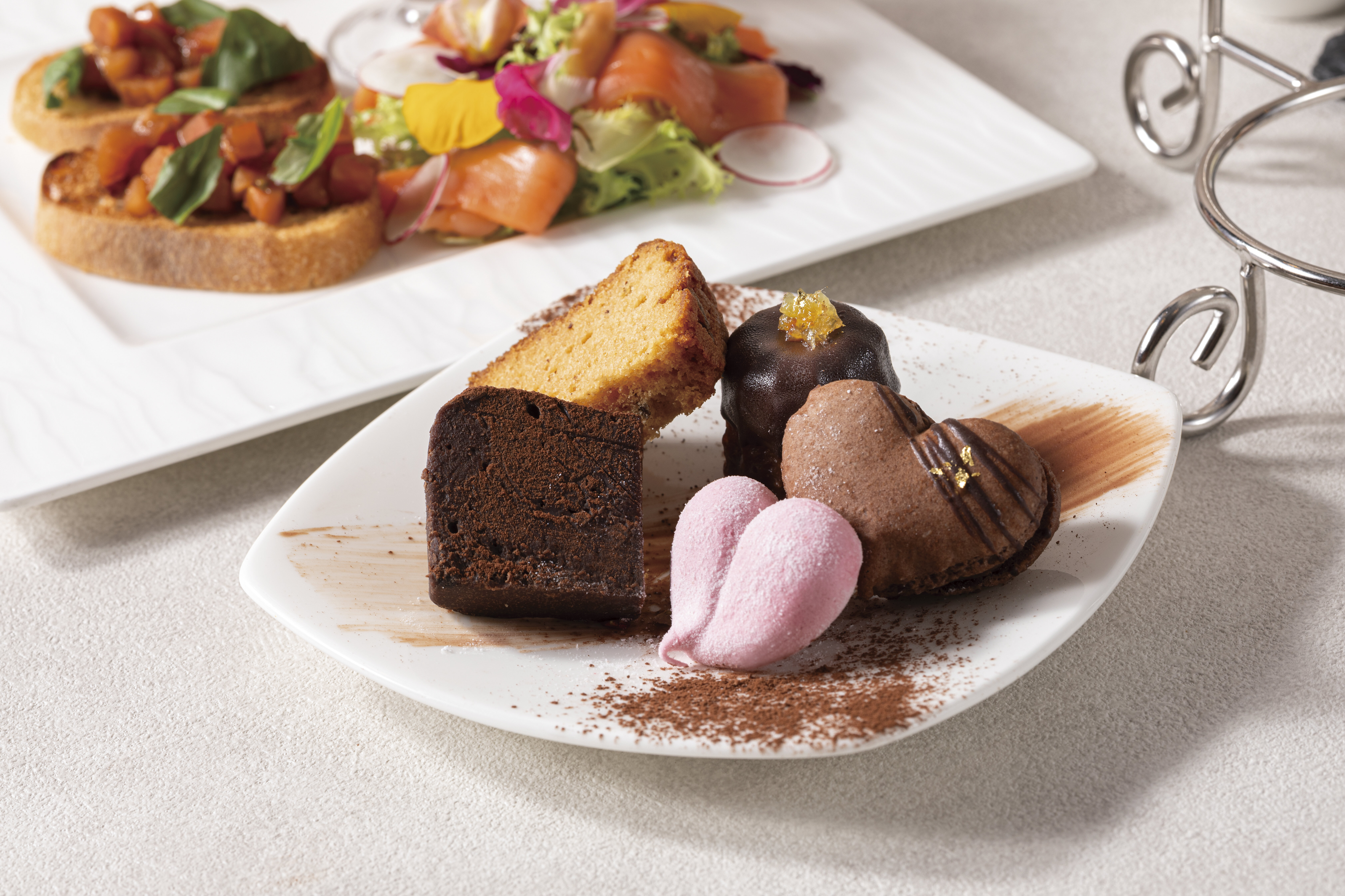 デザートスタンド下段