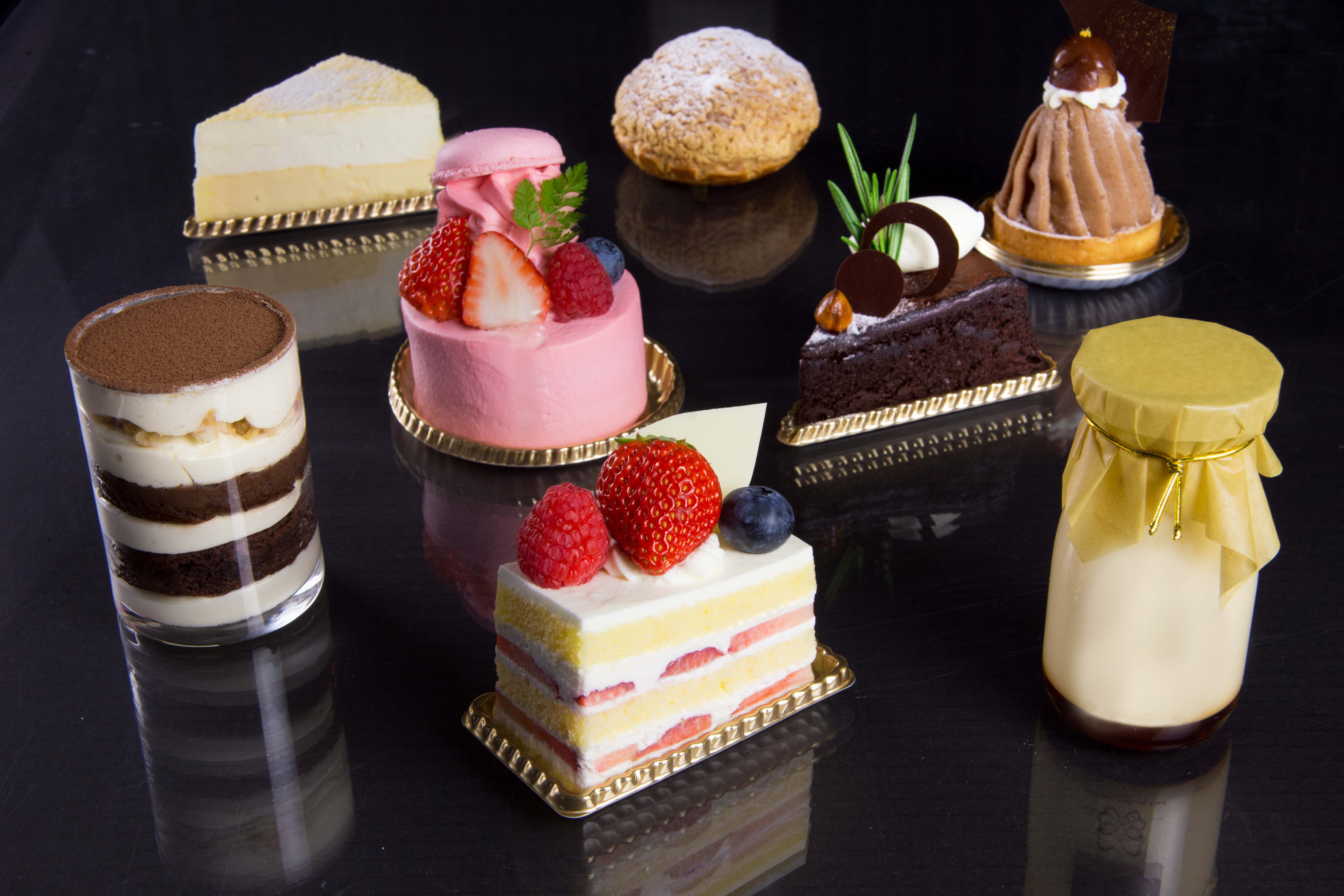 ホテルオリジナルスイーツ各種