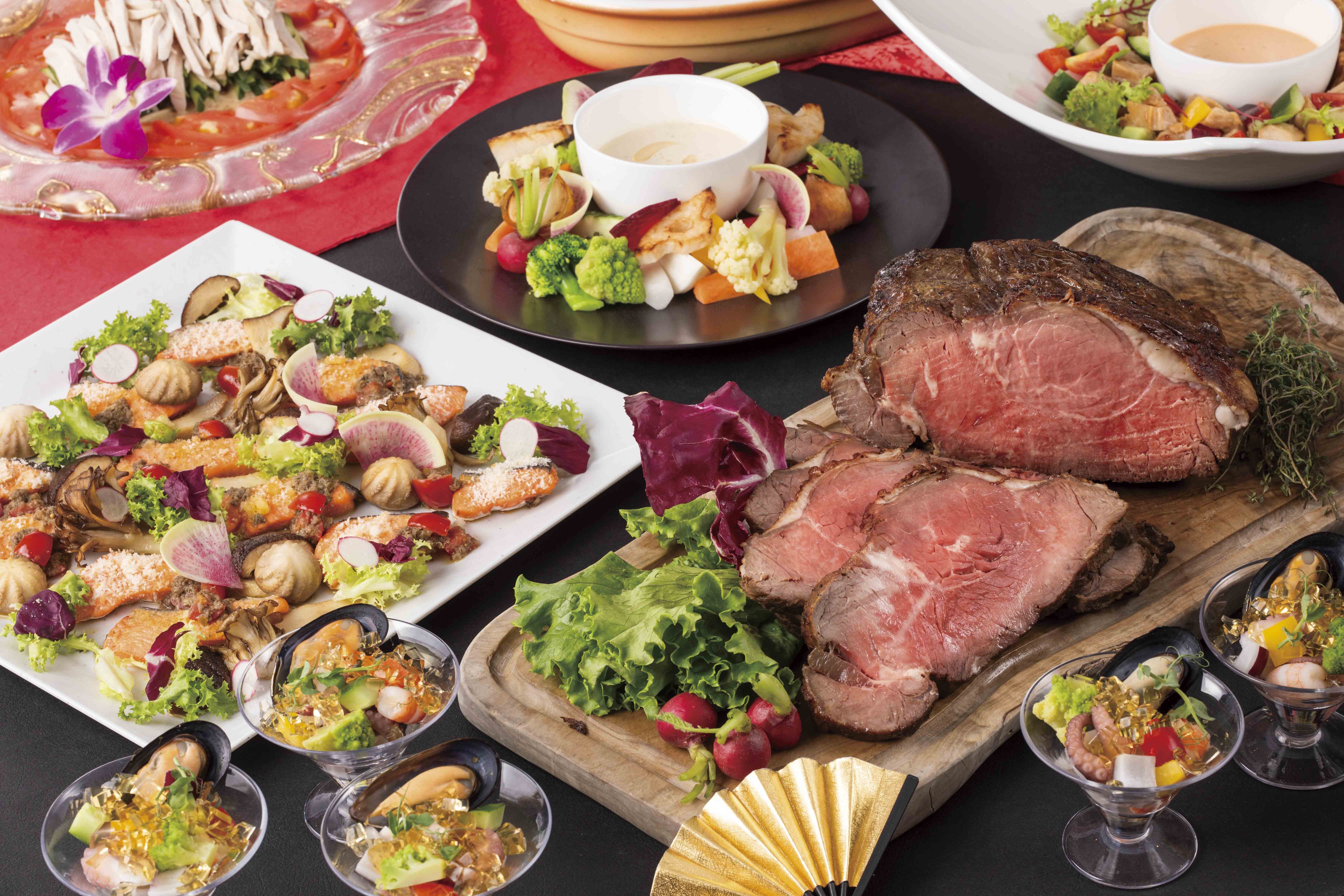 オードブルとローストビーフ