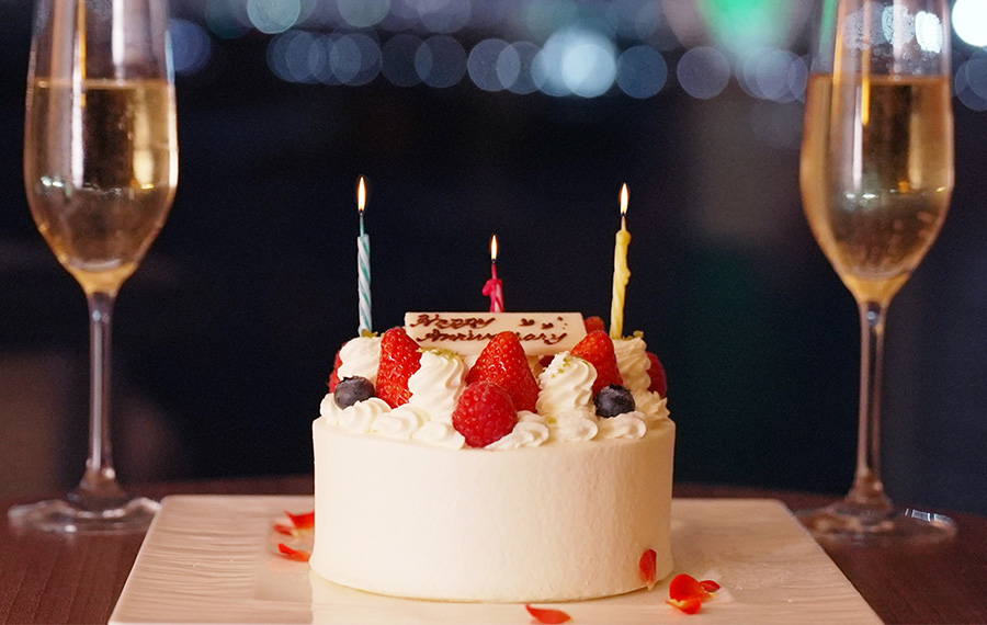 ホールケーキ